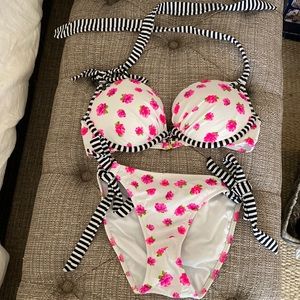 Victorias Secret Bikini Set